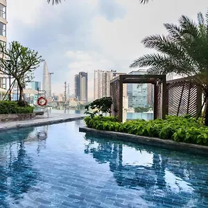 Apartment Sun - Millennium Spacious Aparts, Pool And Location, Ho Chi Minh City